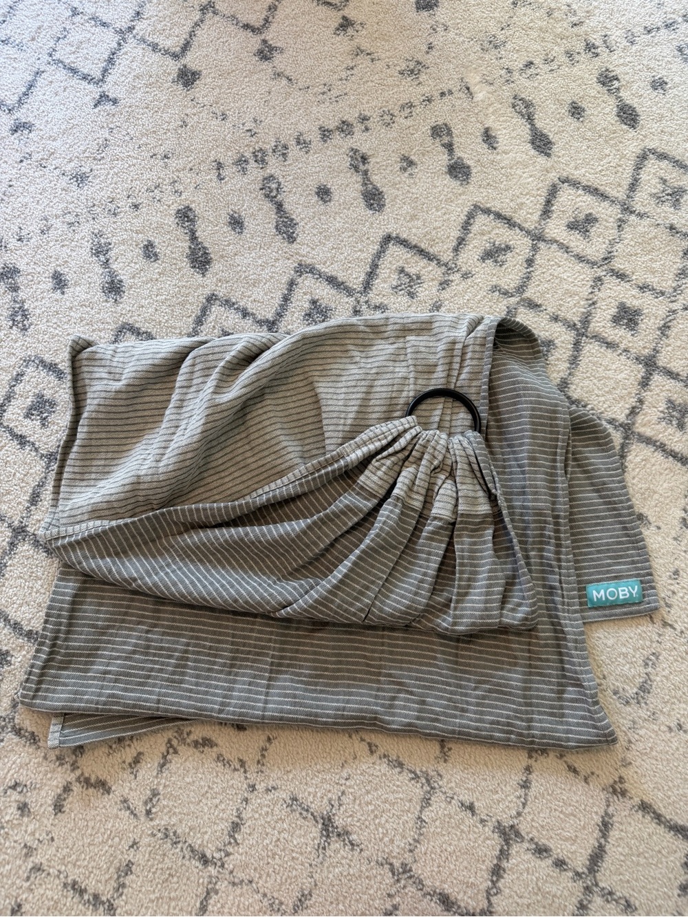 Moby Ring Sling Silver Streak Gray Stripe 100% Cotton EUC